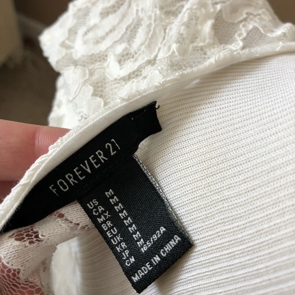 White lace top - Picture 3 of 3